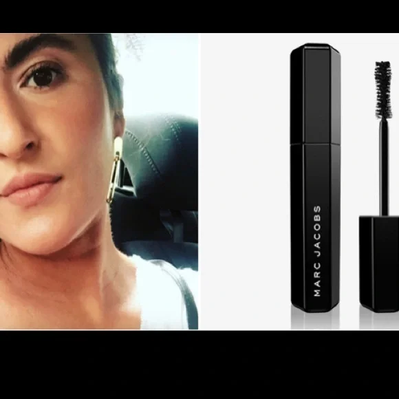 Marc Jacobs Beauty Velvet Noir Major Volume Mascara Noir #10 .17oz - Picture 2 of 8